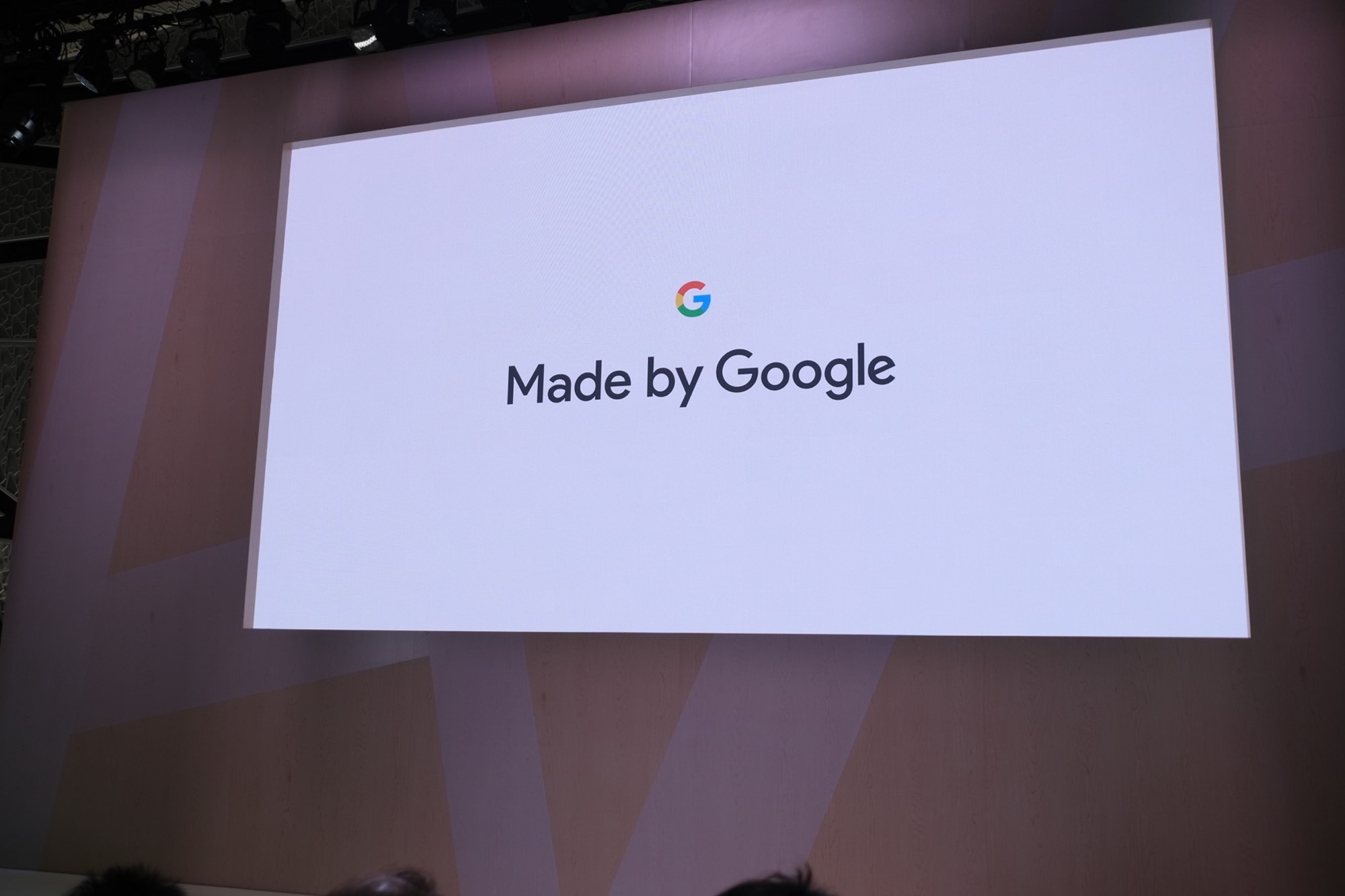 A live blog of the "Made by Google" event, where Pixel 7, Pixel 7 Pro, Pixel Watch, and more are expected (David Pierce/The Verge)