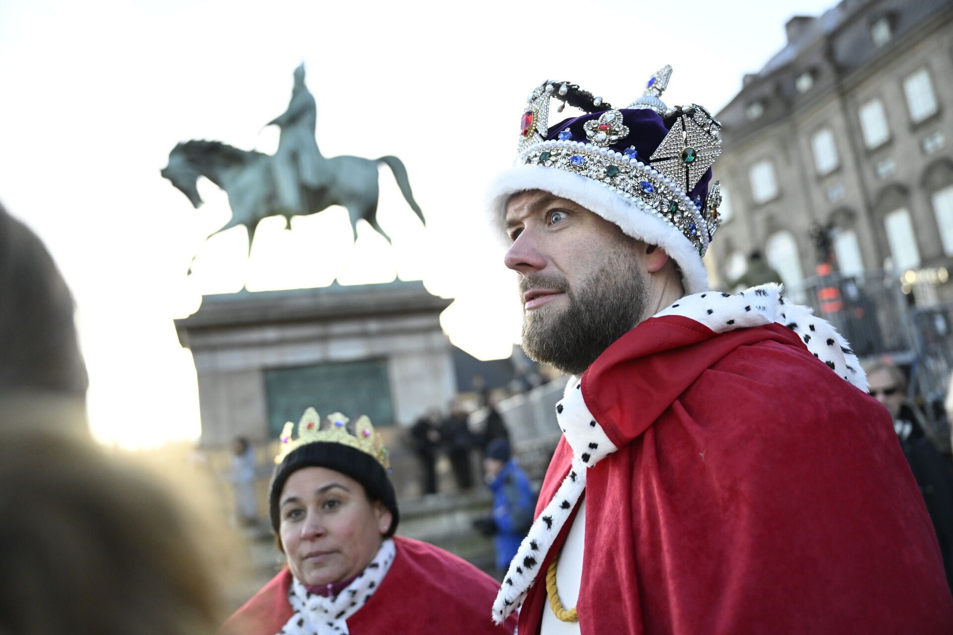 DENMARK celebrates bad taste — and its notorious lack of democracy — today as its Clown Prince becomes King Frederik X [Danish article, use Google Chrome for instant translation] 🤡